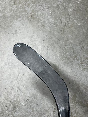 Left Hand 82 Flex P28 Bauer Tracer (Used)