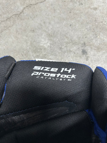 14” True Catalyst 9X Pro Stock Hockey Gloves Reverse Retro St. Louis Blues (New)