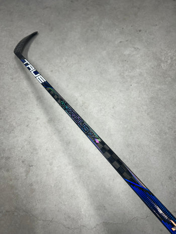 Left Hand 85 Flex P28 True Hzrdus 9X4 Pro Stock (New)