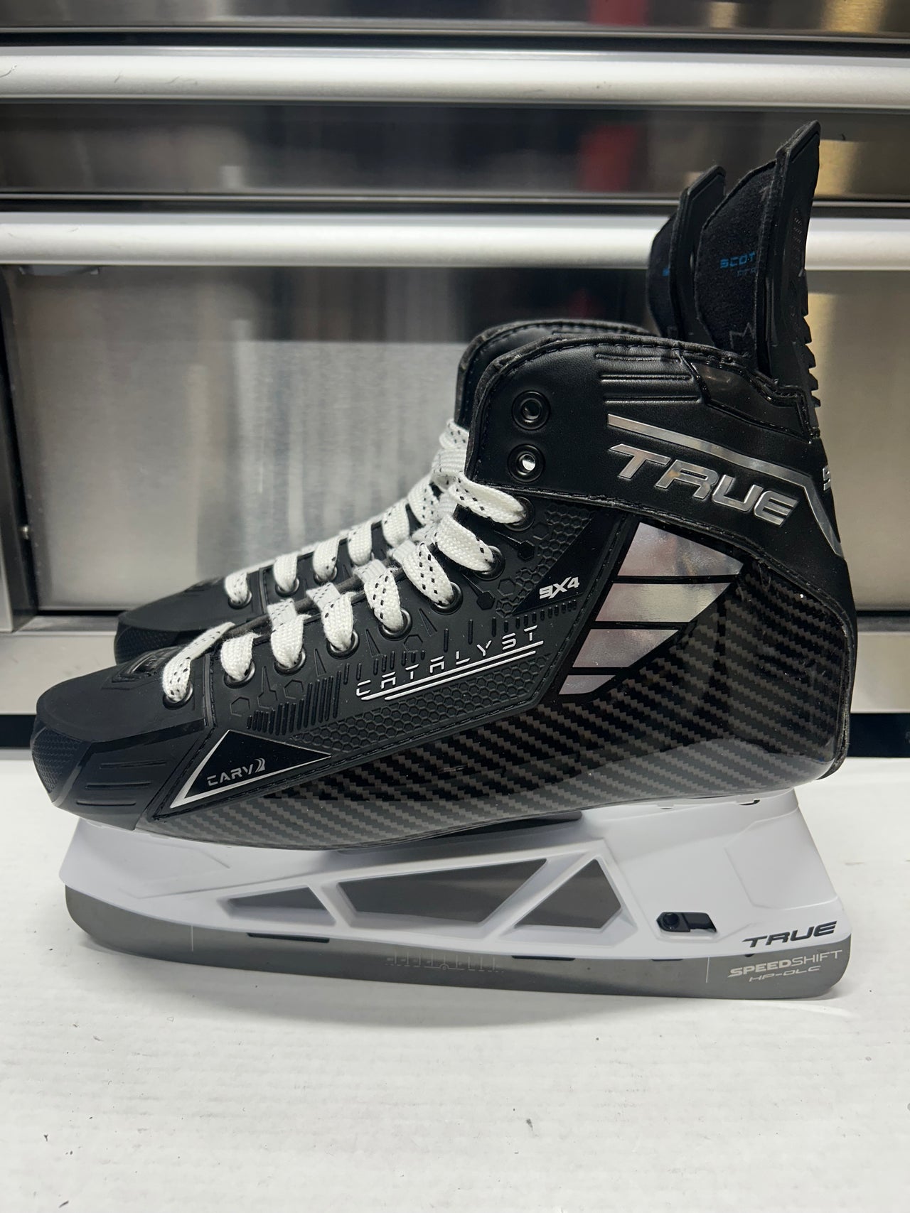 True Catalyst 9X4 Skate Size 10 Regular Width NHL Pro Stock (New)