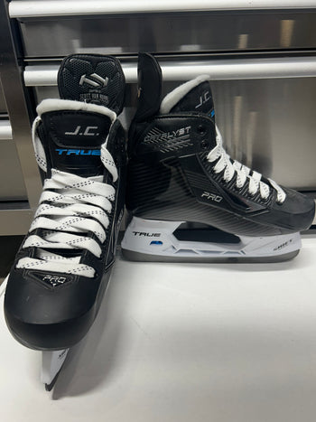 True SVH Custom Pro Skate Size 7 OHL Pro Stock (New)