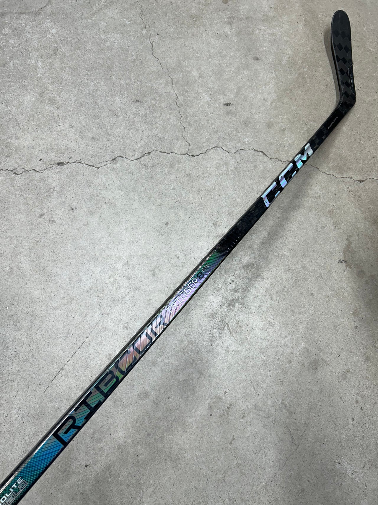 Left Hand 85 Flex P28 CCM Ribcor Trigger 8 Pro (Restored)