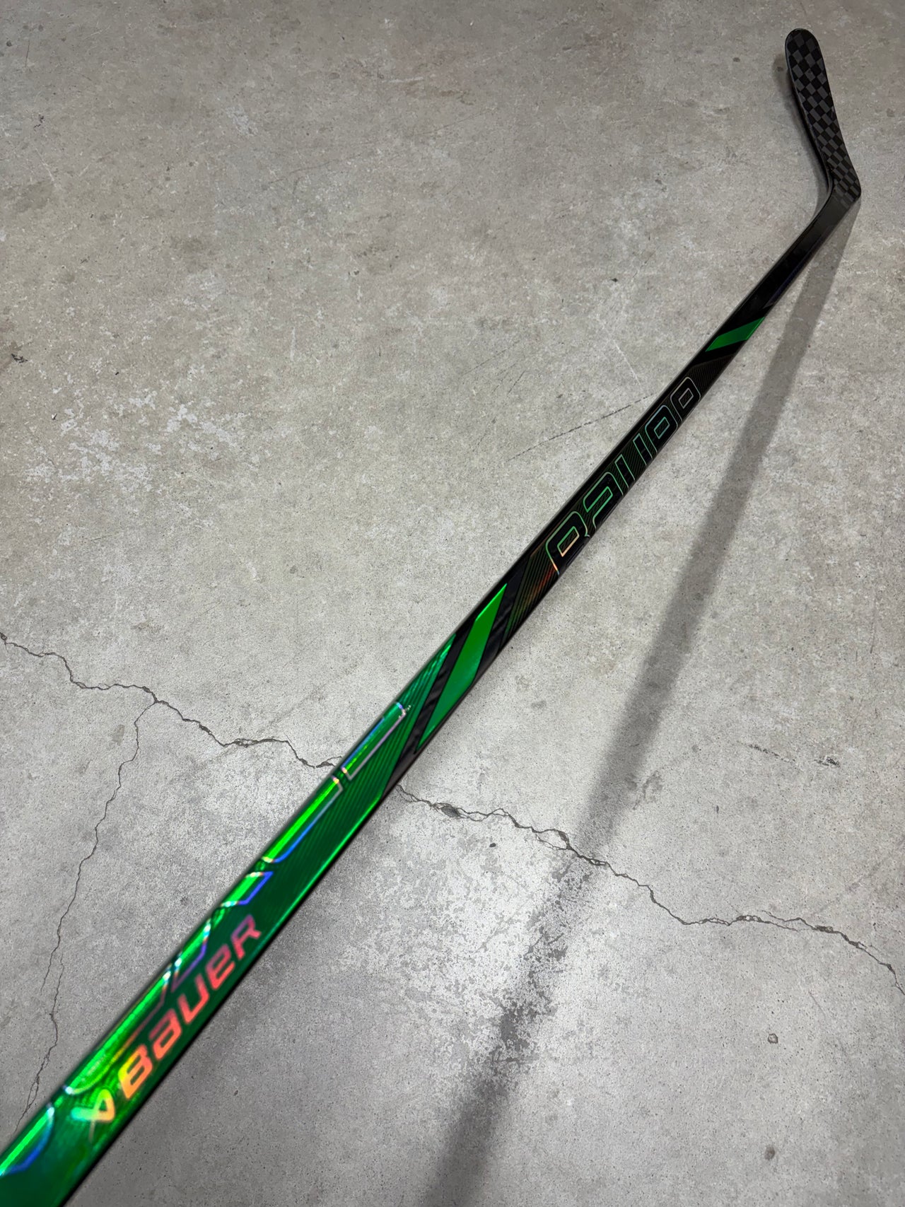 Left Hand 77 Flex P90TM Bauer Nexus Tracer (Like New) Pro Stock