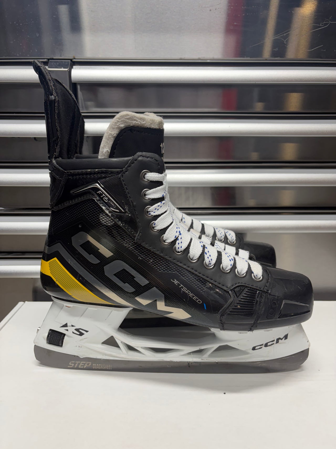 CCM FT6 Pro Skate Size 10 Regular Width (Used) NHL Pro Stock