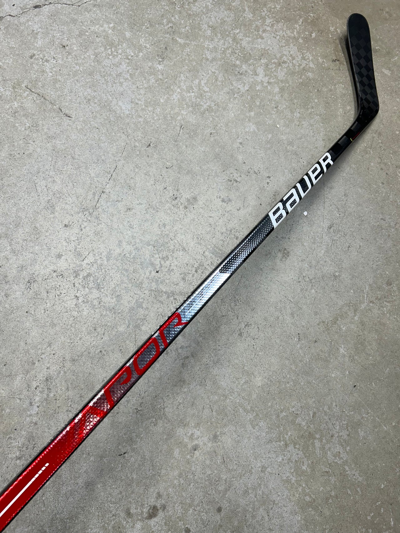 Left Hand 87 Flex P92M Bauer Hyperlite Pro Stock (New)