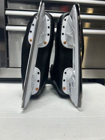 True Catalyst Pro Skate Size 11 NHL Pro Stock (New)