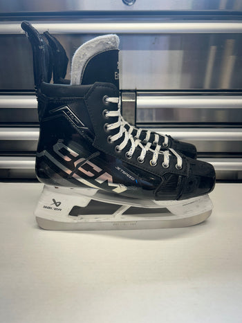 CCM FT6 Pro Size 9 1/4 Regular Width (Used) ADAM ERNE Pro Stock