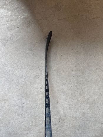 Left Hand 90 Flex P28 True Hzrdus 9X4 New