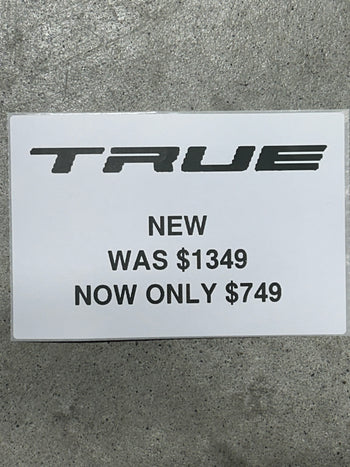 True Catalyst 9X4 Skate Size 7 Regular Width NHL Pro Stock (New)