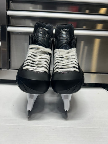 True Catalyst Pro Skate Size 8 NHL Pro Stock (New)