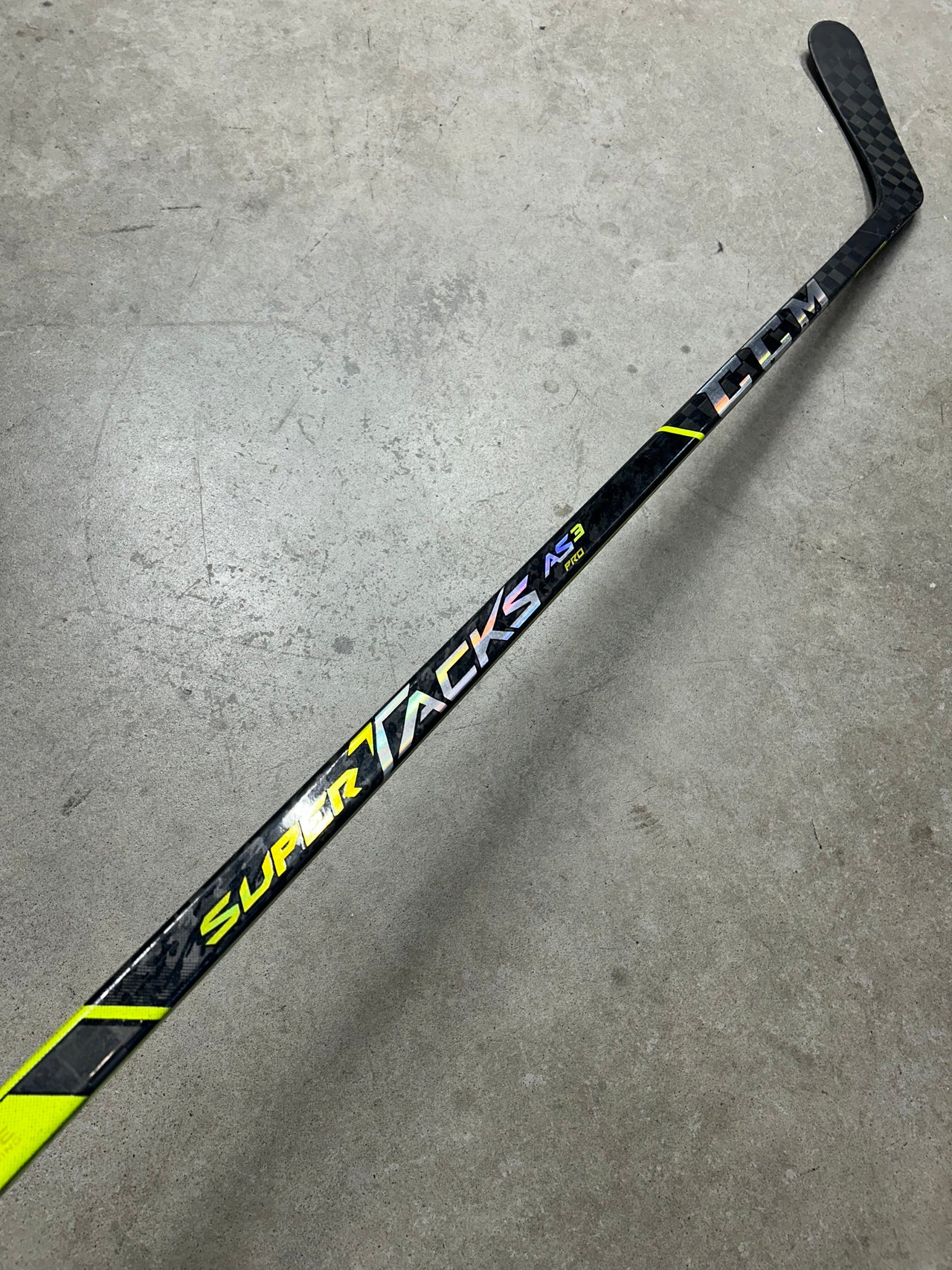Left Hand 80 Flex P29 CCM SuperTacks AS3 Pro Stock (New)