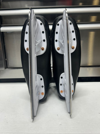 True Catalyst Pro Skate Size 10 Regular Width NHL Pro Stock (New)