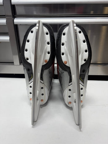 Bauer Hyperlite2 Skate Size 8 FIT 1 (Used) OHL Pro Stock