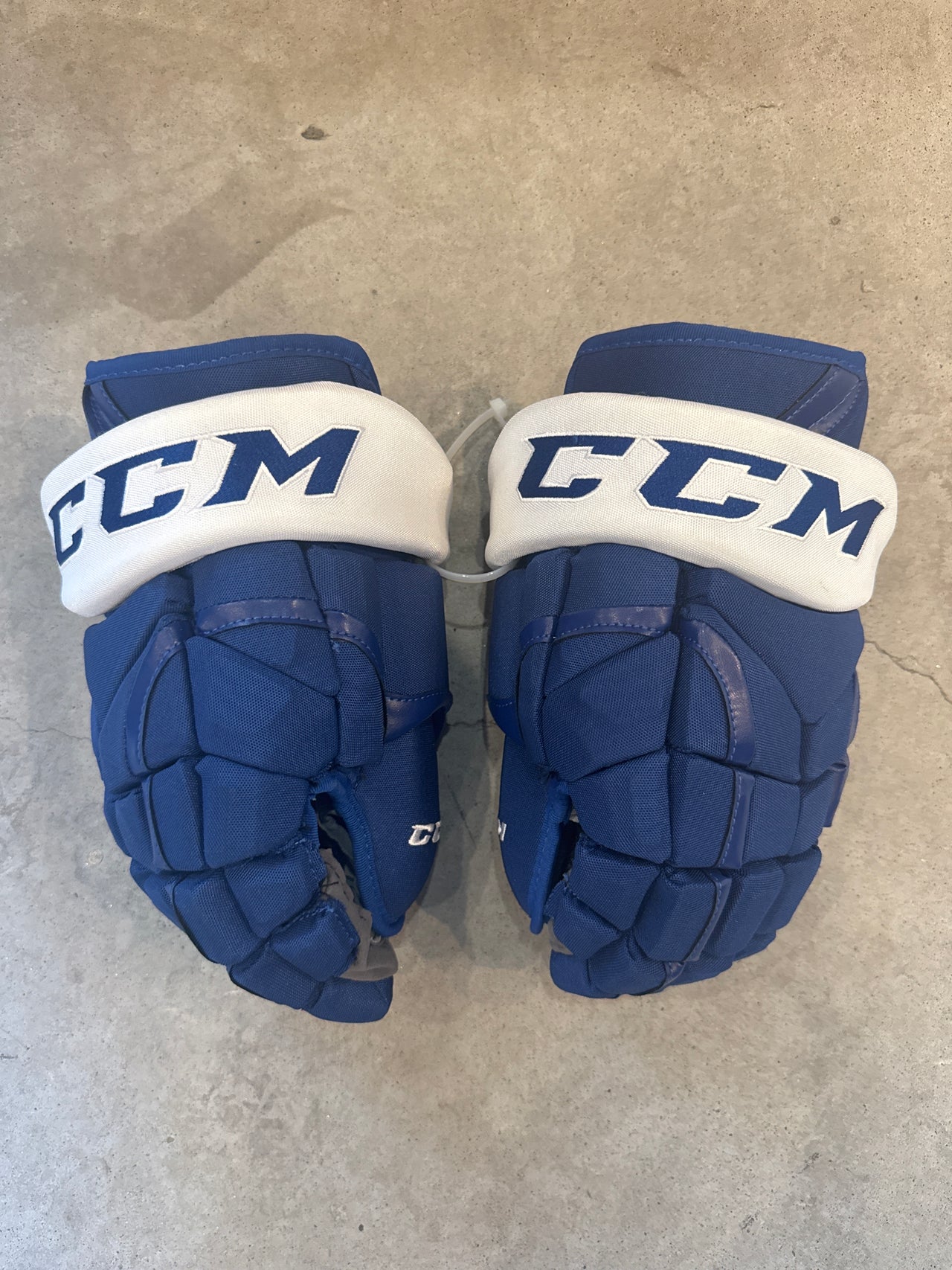 14” CCM HG12XP Custom Pro Toronto Maple Leafs Hockey Gloves New