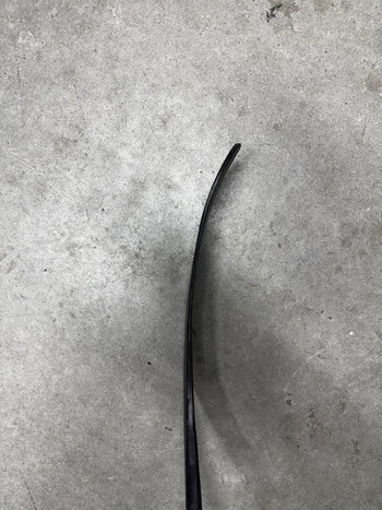 Left Hand 95 Flex P28 True AX9 (New) Pro Stock NHL