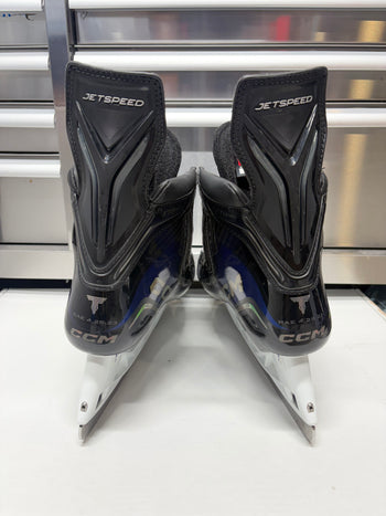 CCM FT8 Pro Size 10 Regular Width (Like New) JOHN TAVARES Pro Stock