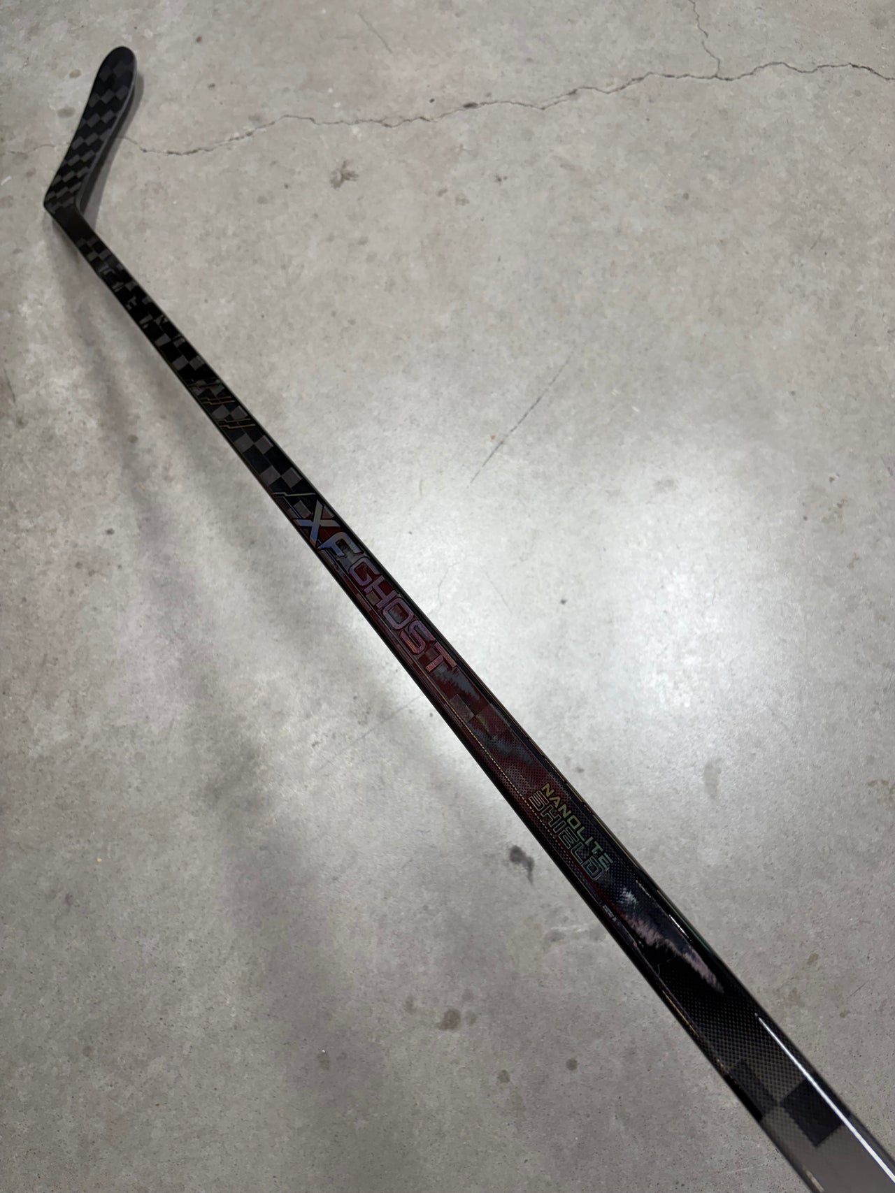 Right Hand 90 Flex P28M CCM XF GHOST (New) Pro Stock