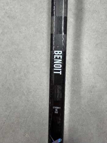 Left Hand 95 Flex P28 Bauer Nexus Tracer (New) Toronto Maple Leafs Pro Stock