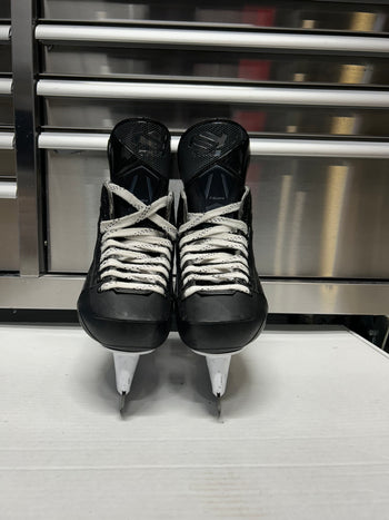 True SVH Custom Pro Skate Size 4 (New) PWHL Pro Stock