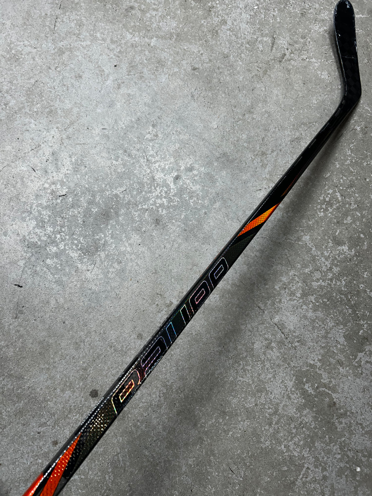 Left Hand 82 Flex P28 Bauer Tracer (Used)