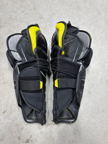 14” Intermediate Bauer Supreme Ultra Sonic Shin Guards (Used) Pro Stock