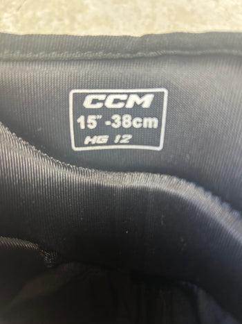 15” CCM HG12 Dallas Stars Hockey Gloves Pro Stock (Like New)