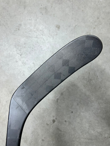 Right Hand 85 Flex P28M CCM Ribcor Trigger 9 Pro (Restored)