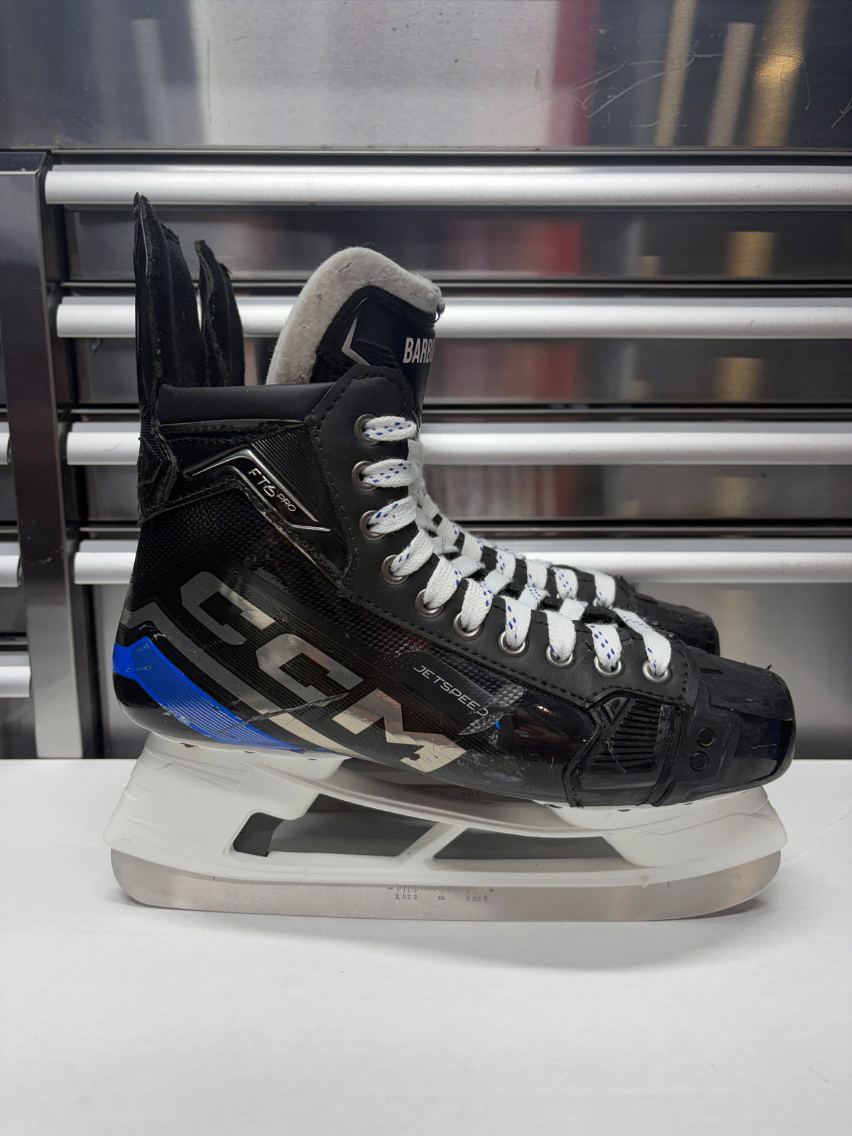 CCM FT6 Pro Skate Size 9 Regular Width (Used) MATTHEW BARBOLINI Pro Stock