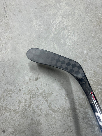 Left Hand 77 Flex P28 Bauer Hyperlite2 (Restored) Pro Stock