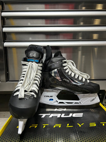 True Catalyst Pro Skate Size 8 New Mikael Granlund NHL Prostock
