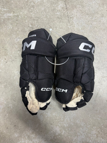 15” CCM HG 12 Pro NHL Dallas Stars Hockey Gloves Used (Like New)