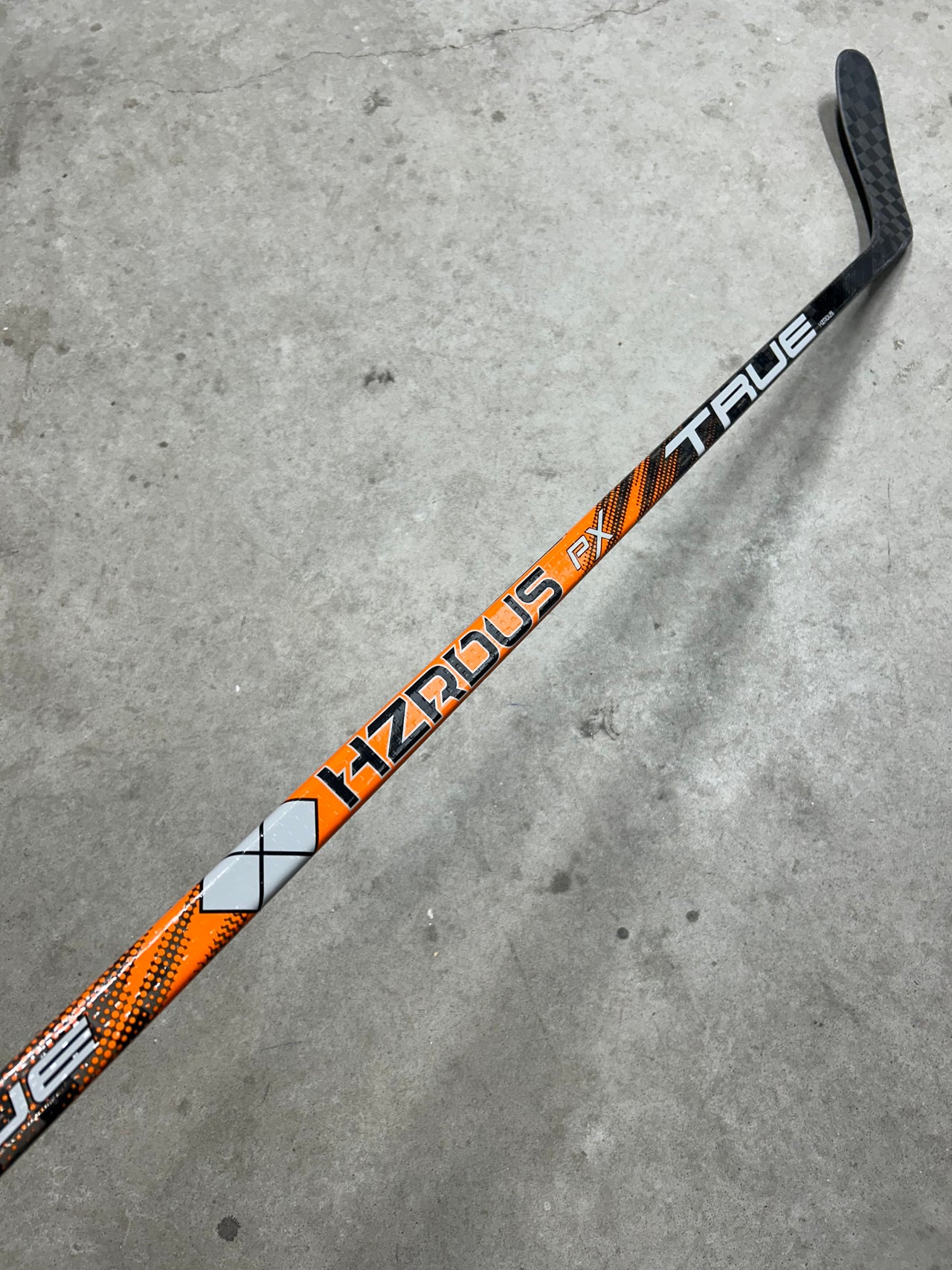 Left Hand 75 Flex Custom P28 True Hzrdus PX (New) Pro Stock