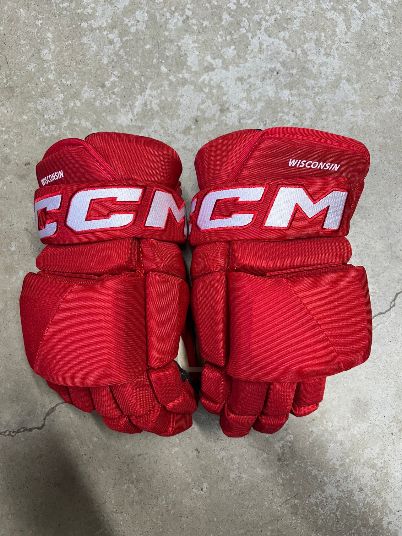 14” CCM Pro Stock NCAA Hockey Gloves (New)