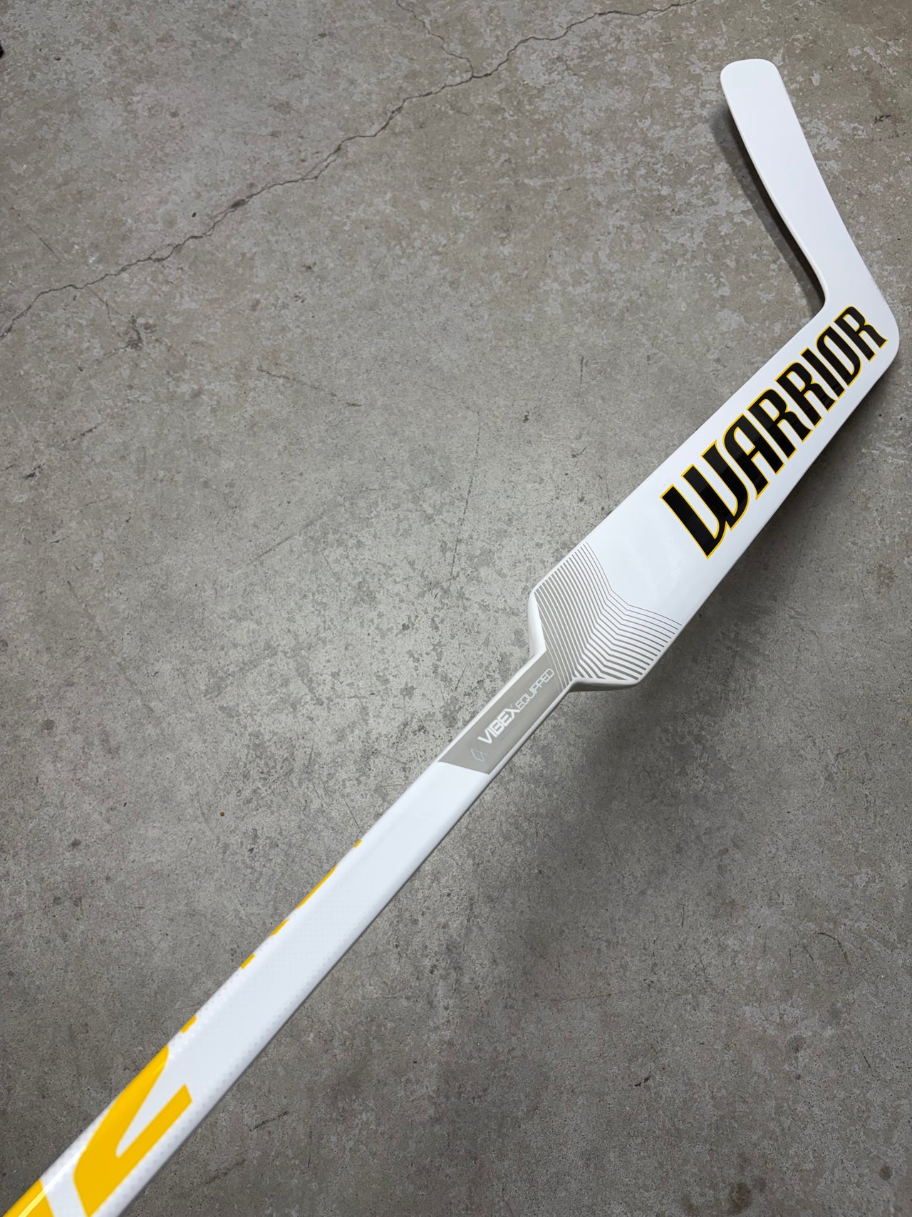Left Hand 26” Warrior RV2 Pro + Goalie Stick New