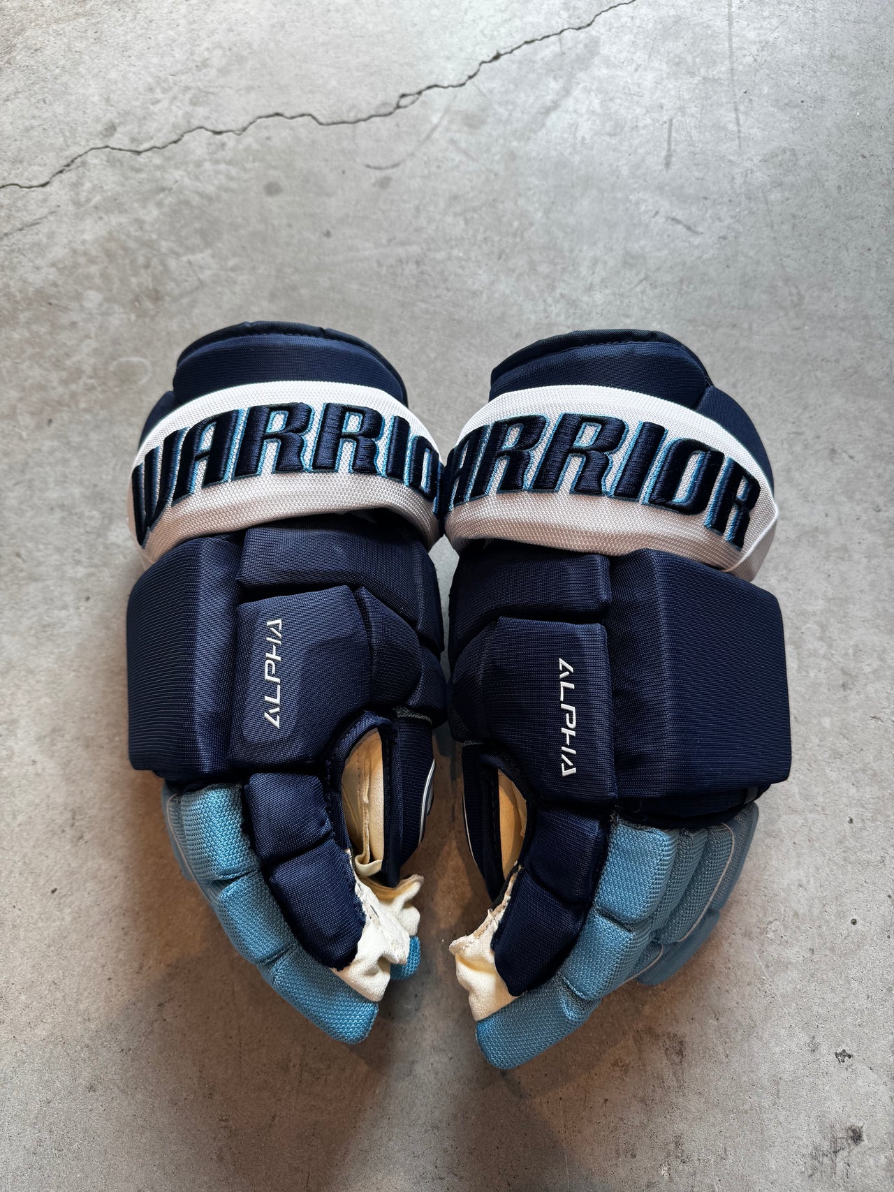 15” Warrior Alpha Custom Pro Hockey Gloves New