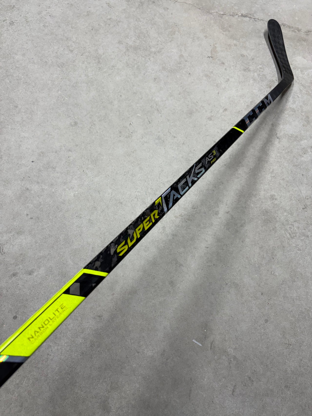 Left Hand 100 Flex P92 CCM SuperTacks AS3 Pro Stock (New)