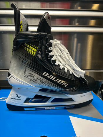 Bauer Hyperlite 2 Skate Size 9.5 Fit 3 NCAA Pro Stock (New)