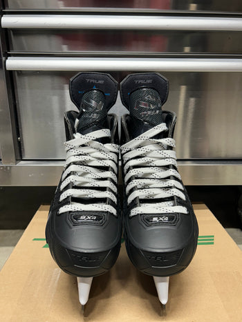 True Catalyst 9X4 Skate Size 7 Regular Width NHL Pro Stock (New)