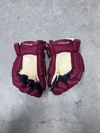 15” True Catalyst 9X Pro Stock Hockey Gloves Arizona Coyotes(New)