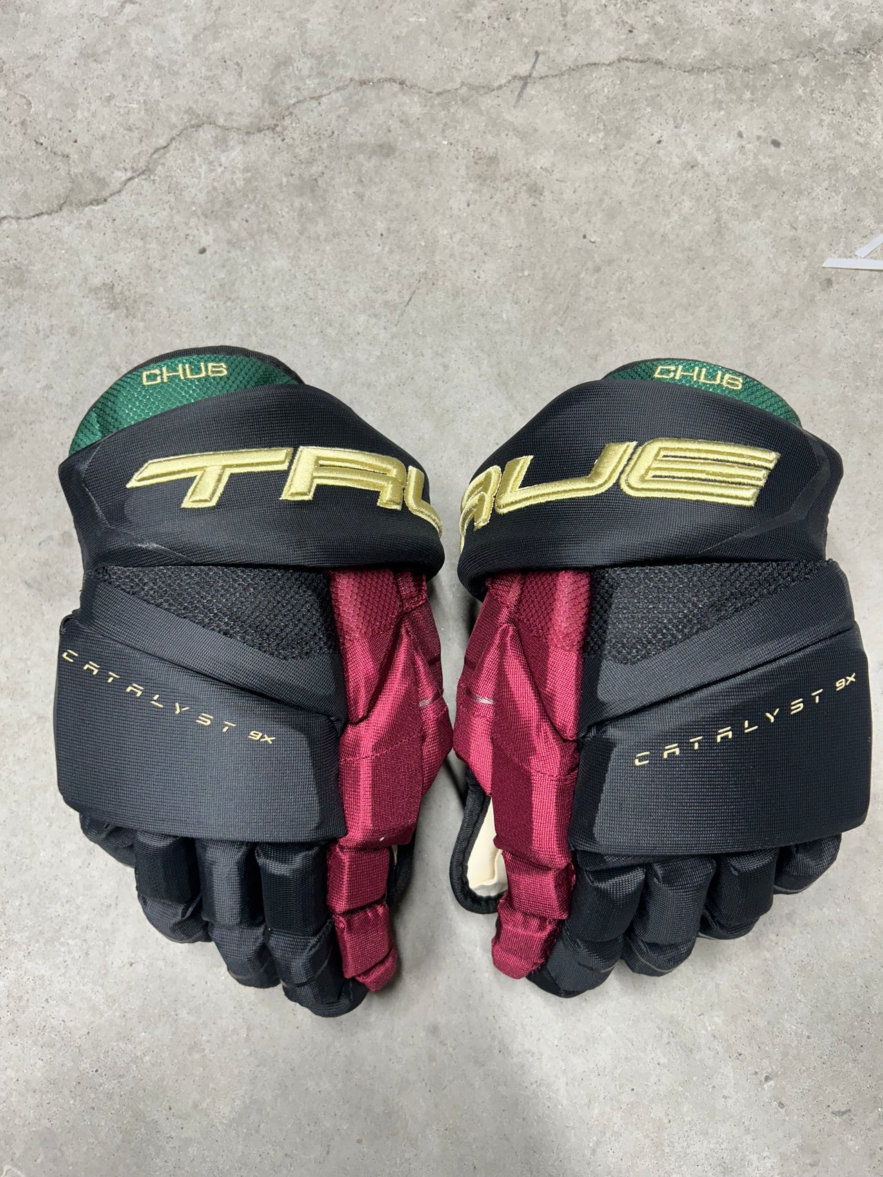 14” True Catalyst 9X Pro Stock Hockey Gloves Jakob Chychrun Arizona Coyotes Kachina (New)