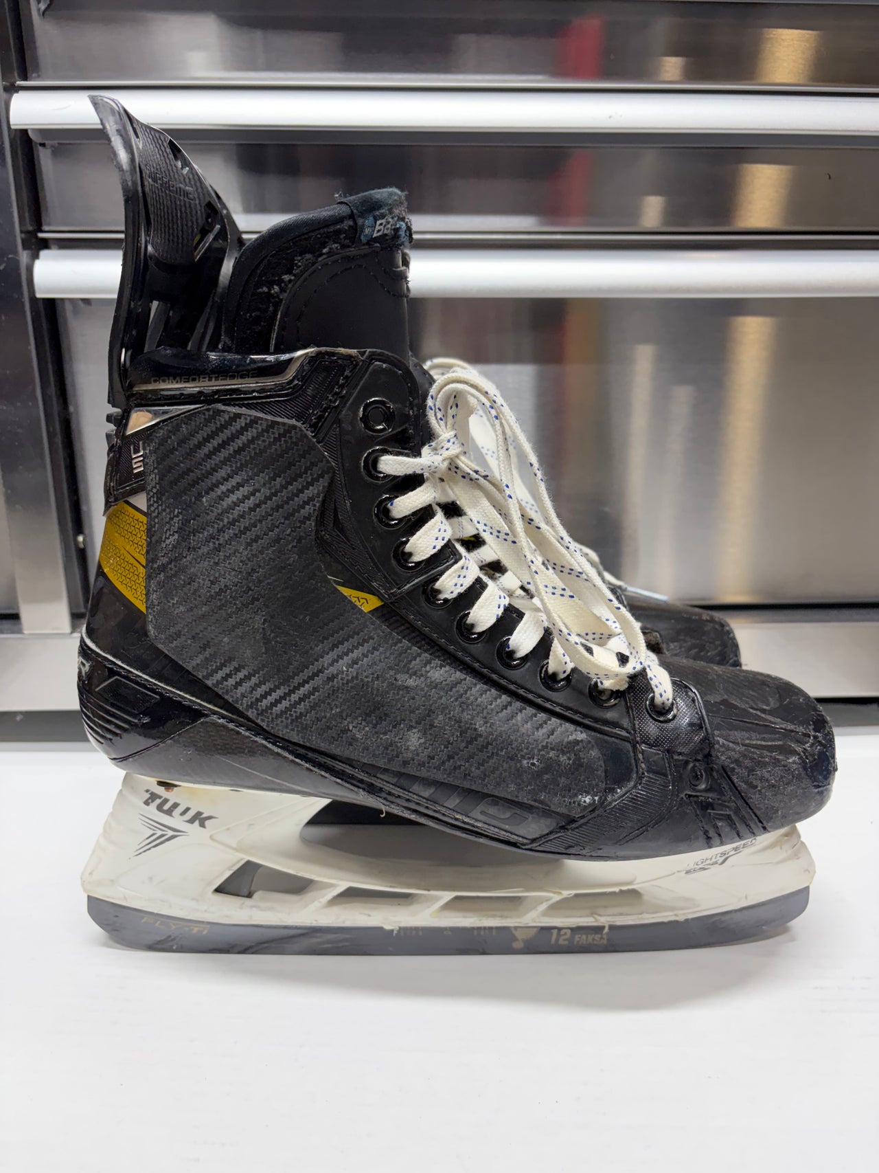 Bauer Supreme UltraSonic Skate Size 10.5 Fit 2 (Used) AHL Pro Stock