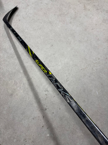Left Hand 80 Flex Custom P28 CCM Super Tacks AS4 Pro Stock (New)