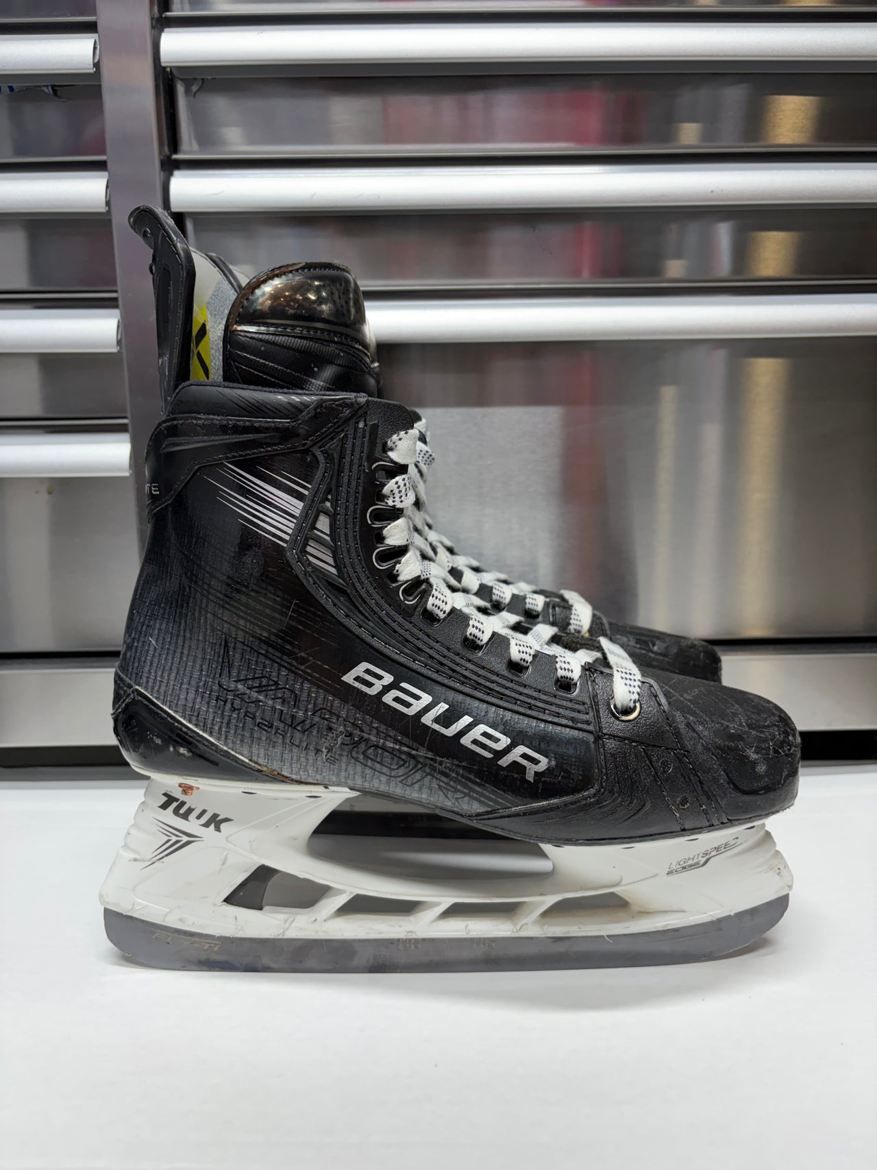 Bauer Hyperlite2 Skate Size 8 FIT 1 (Used) OHL Pro Stock