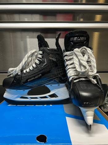 Bauer Supreme Mach Skate Size 4 Fit 1 NCAA Pro Stock (New)