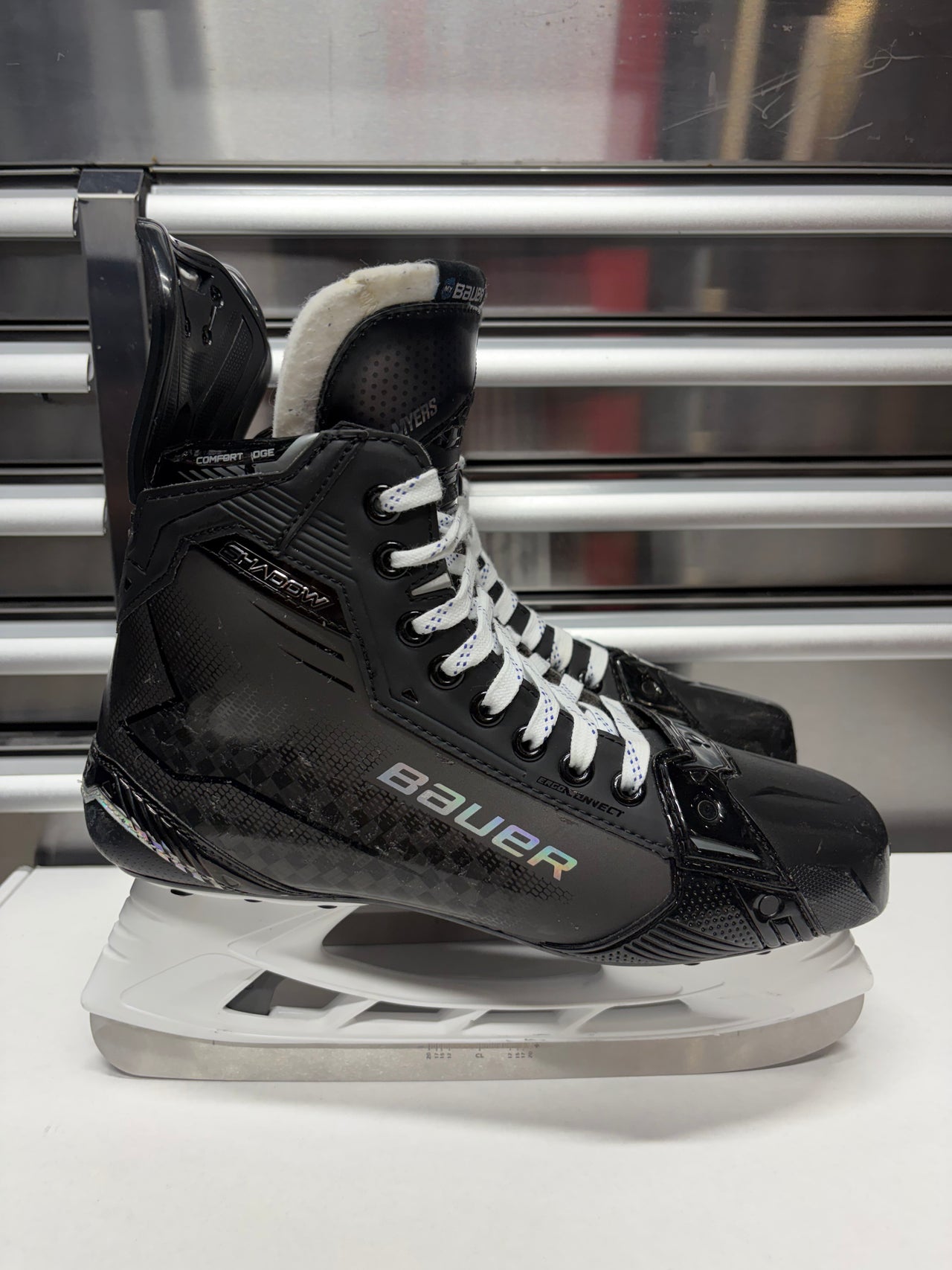 Bauer Shadow Skate Size 9.5 FIT 2 (Used) TORONTO MAPLE LEAFS Pro Stock