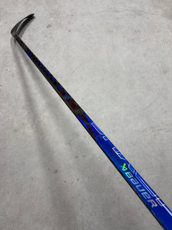 Left Hand 95 Flex P28 Bauer Nexus Tracer (New) Toronto Maple Leafs Pro Stock