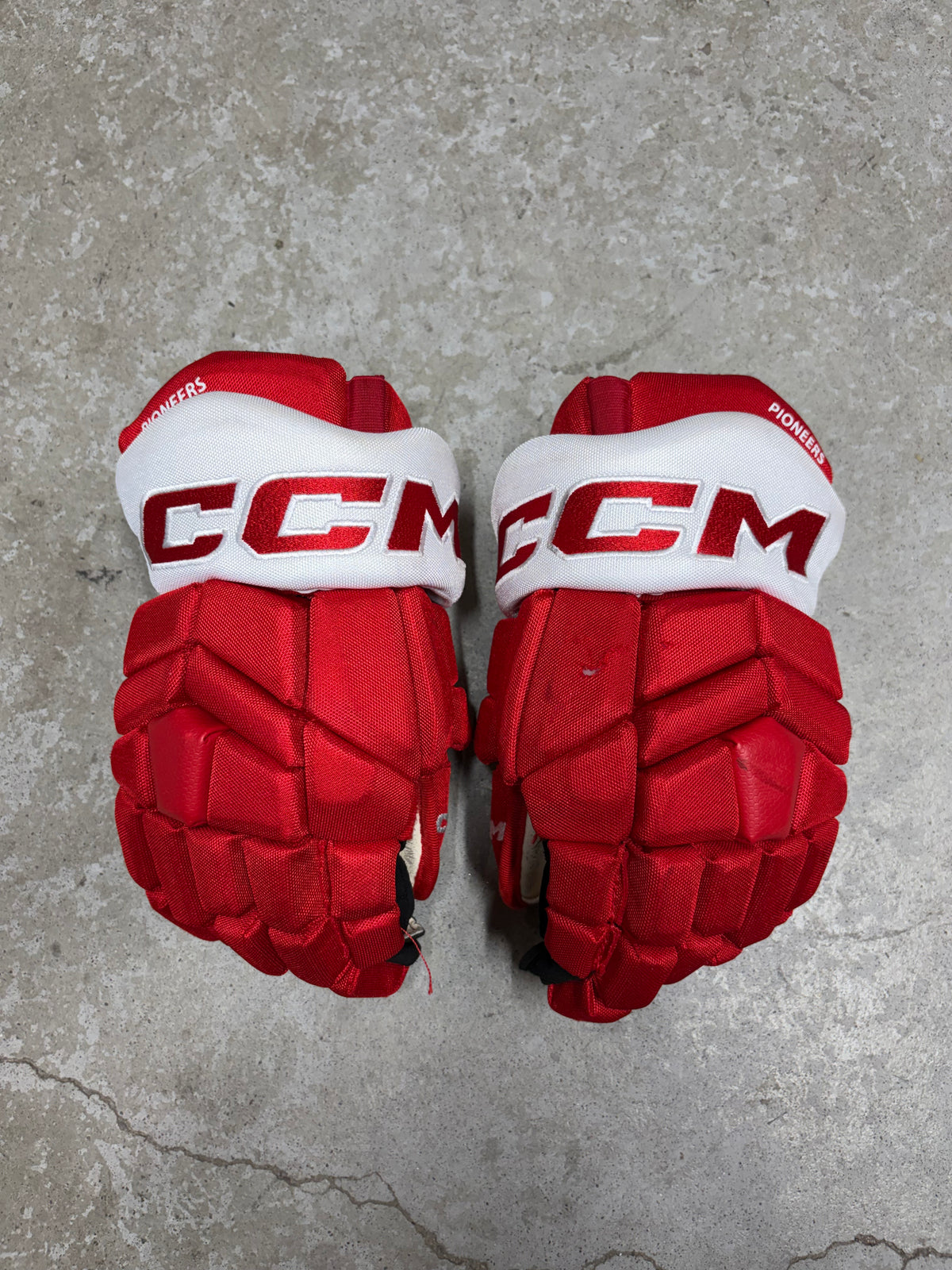 13” CCM Pro Stock Hockey Gloves (Used) NCAA Pro Stock