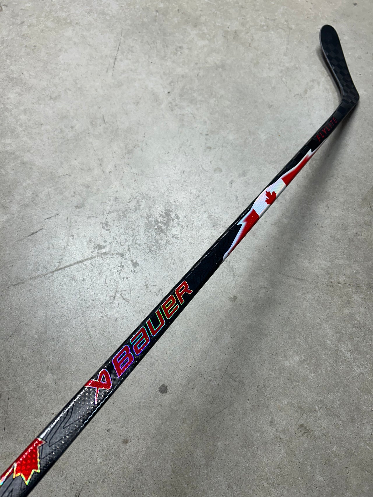 Left Hand 95 Flex P28 Bauer Vapor Flylite (New) NHL OLYMPICS Pro Stock