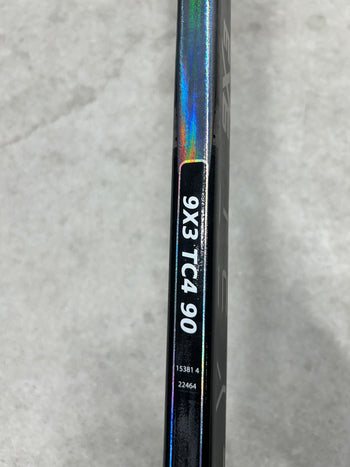 Right Hand 90 Flex P28 True Catalyst 9X3 (New) Pro Stock NHL