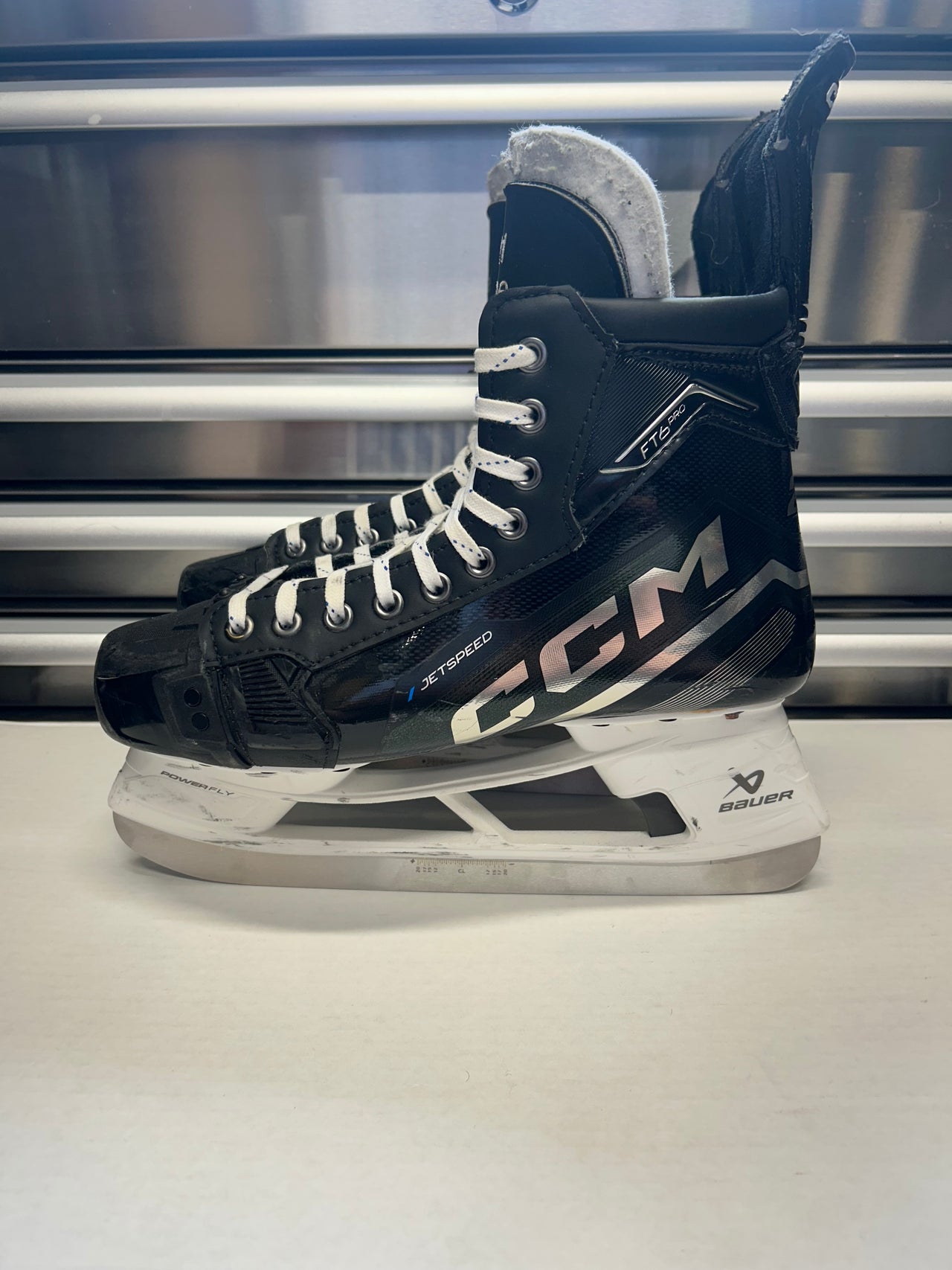 CCM FT6 Pro Size 9 1/4 Regular Width (Used) ADAM ERNE Pro Stock